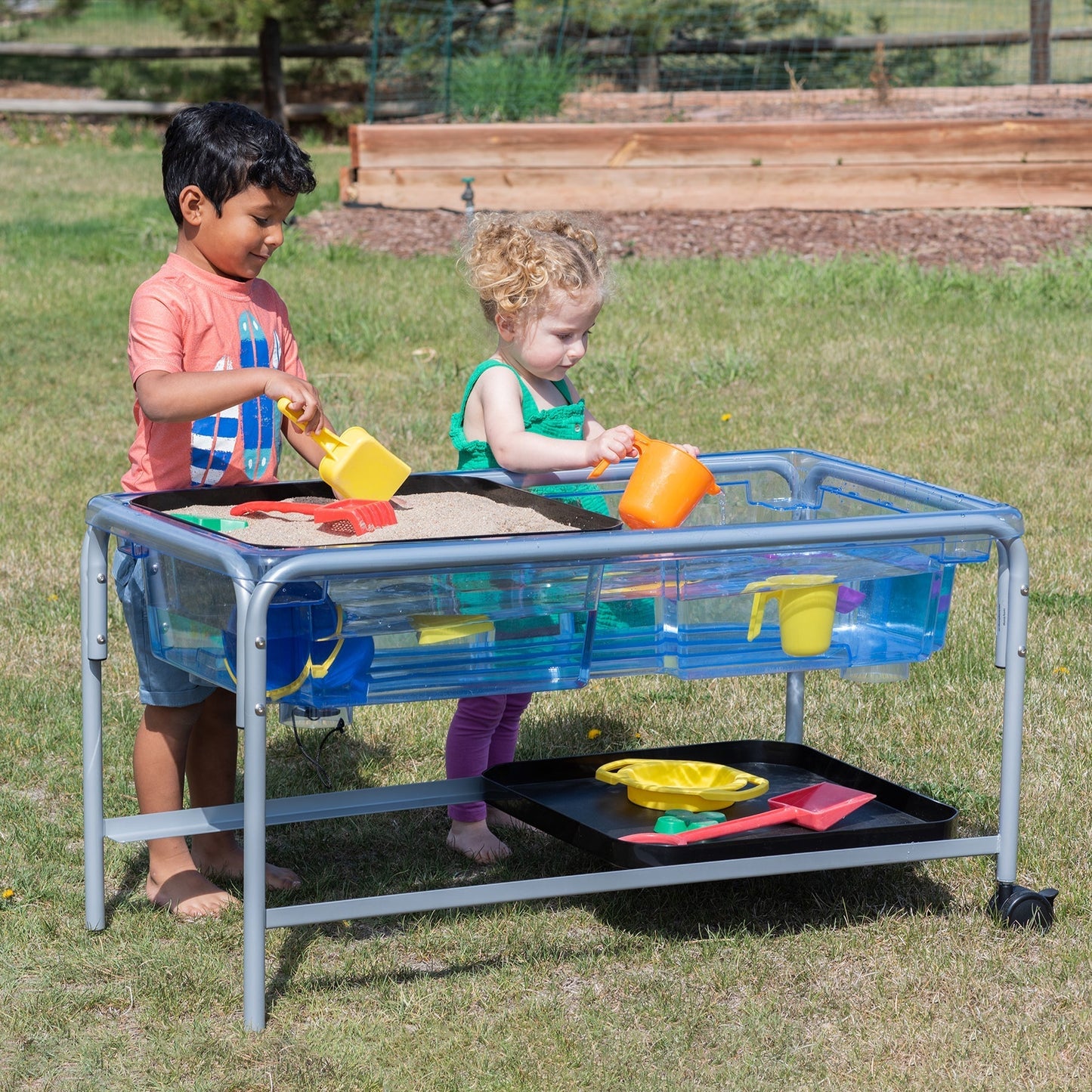 10 Fun Summer Activities with Sand & Water Trays: Boredom Busters from Edx Education