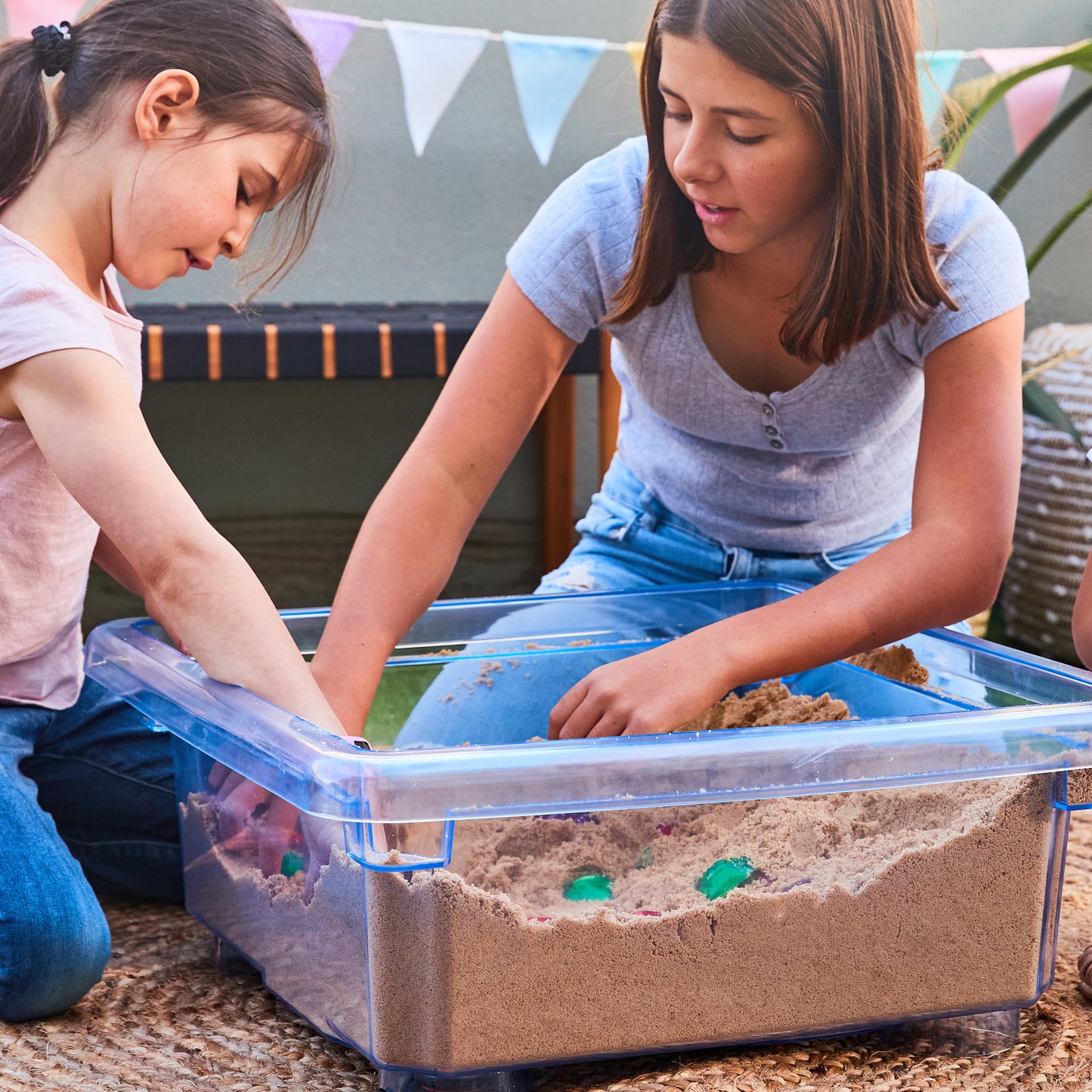 
                  
                     Fun2 Play Activity Tray  
                  
                